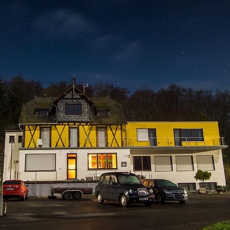 The Venue Frankfurt-Hahn Airport Hotel Hirschfeld Exterior foto